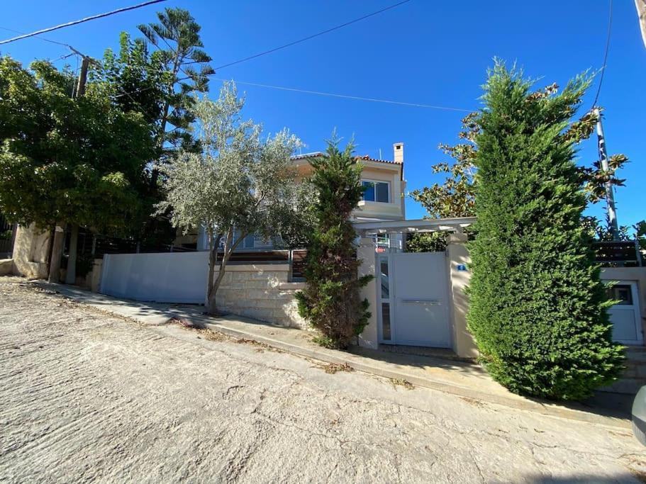 Cozy 2 Room Apartment With Garden Near Athens Air-Port Artemida  Exteriér fotografie